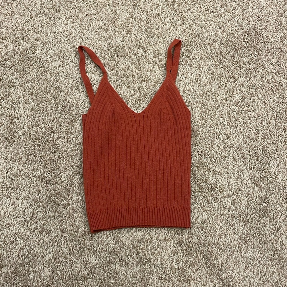 Cute rusty orange color Shein top.